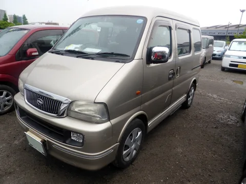 Suzuki Every Landy — 7