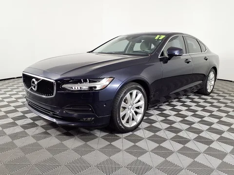 Volvo S90 — 4