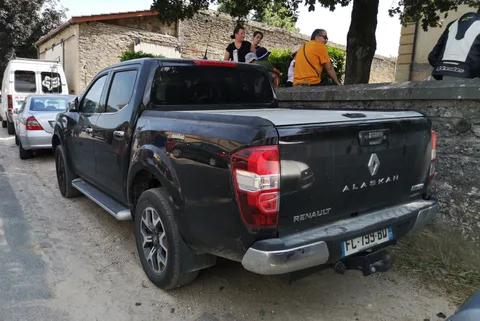 Renault Alaskan — 8
