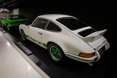 1963-1989 Porsche 911 — 4