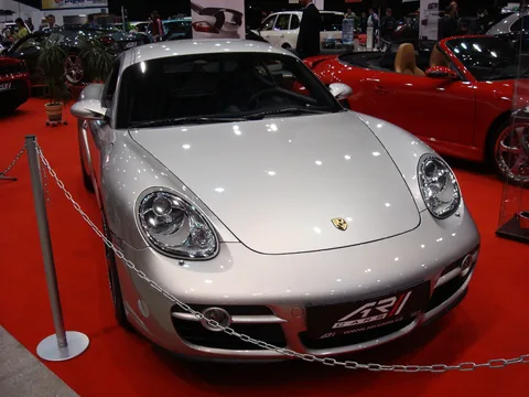 Porsche Cayman I — 8