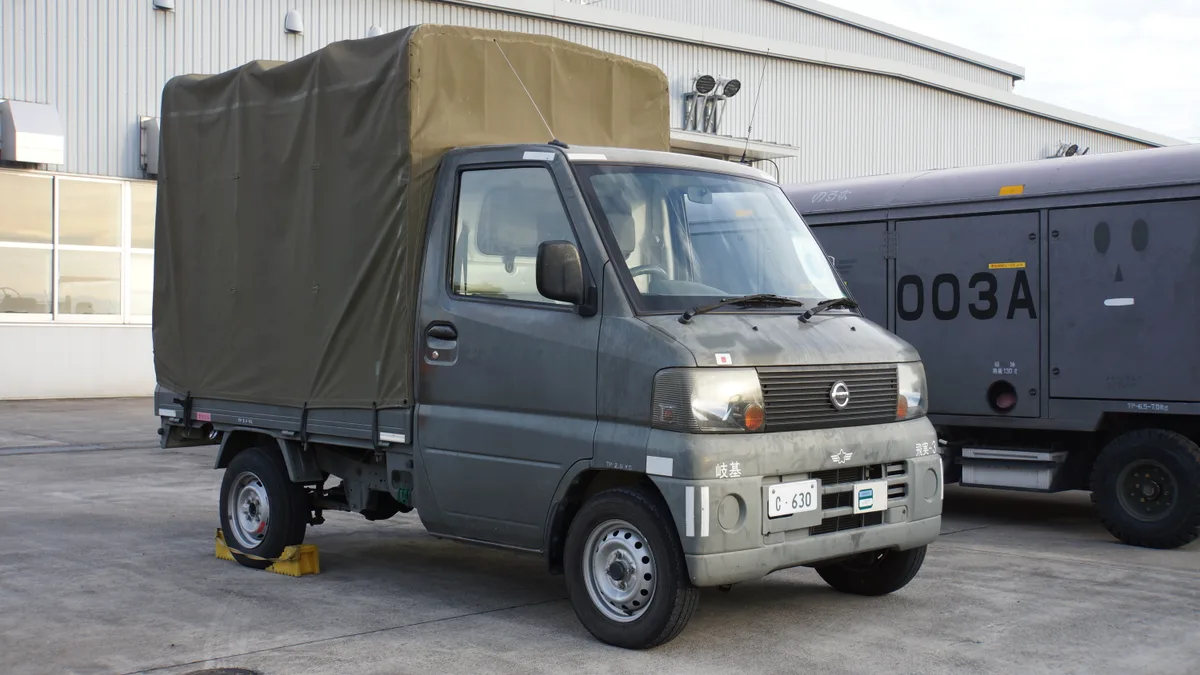 Nissan Clipper