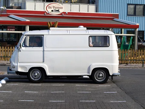 Renault Estafette — 4
