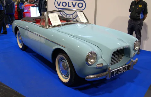 Volvo P1900 — 7