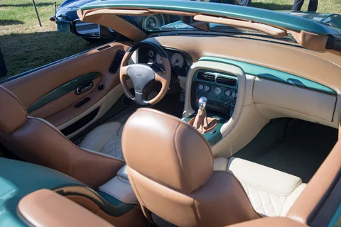 Aston Martin DB AR1 — 7
