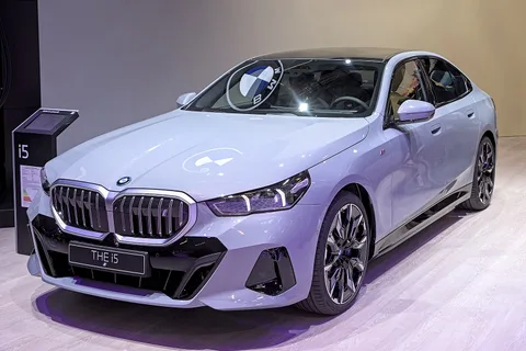 BMW i5