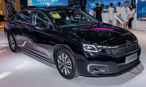 Citroën C6 — 6