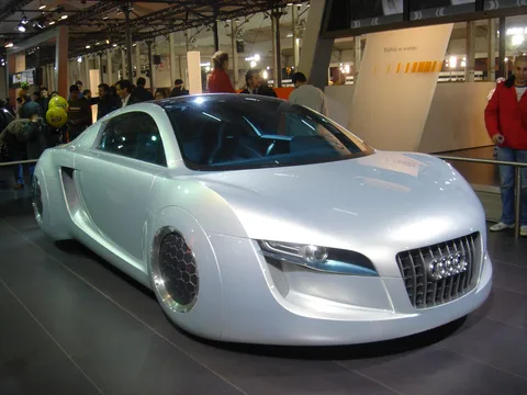 Audi RSQ — 3