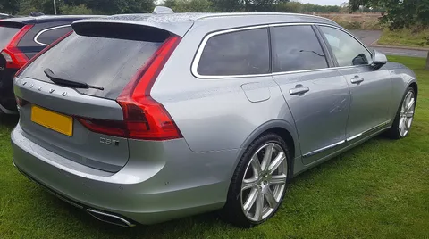 Volvo V90 — 2