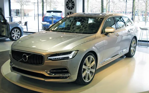 Volvo V90 — 3