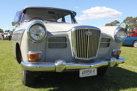 Wolseley 15/60 — 7