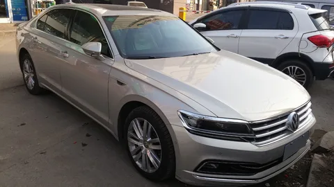 Volkswagen Phideon — 3