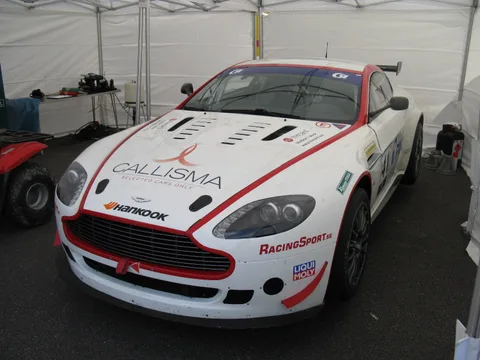 Aston Martin Vantage GT4 — 4