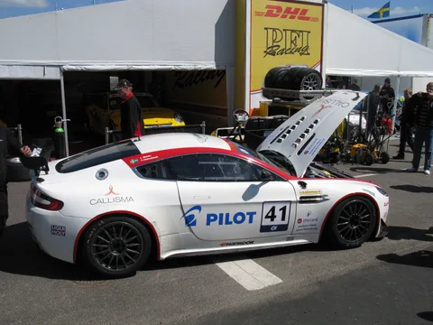 Aston Martin Vantage GT4 — 5
