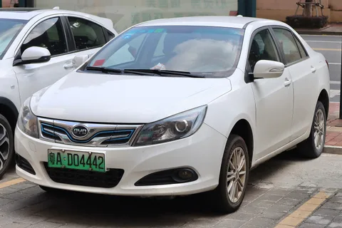 BYD e5