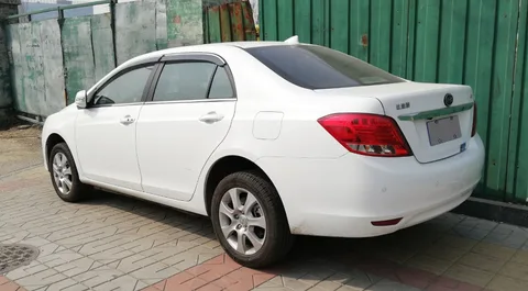 BYD e5 — 5