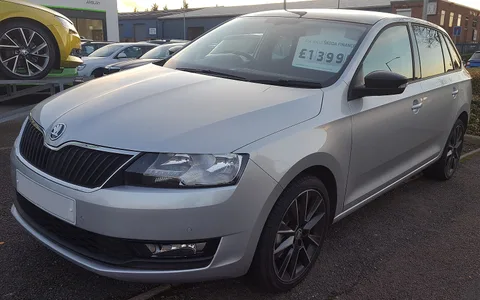 Škoda Rapid Spaceback — 7