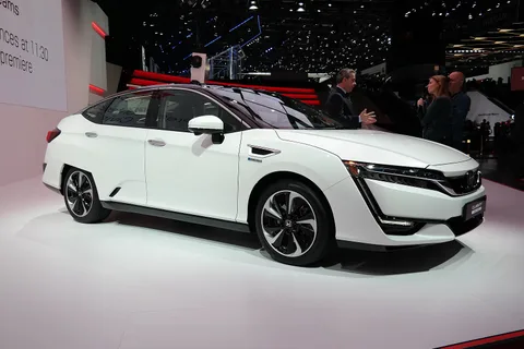 Honda Clarity FCV — 3