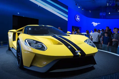 Ford GT — 4