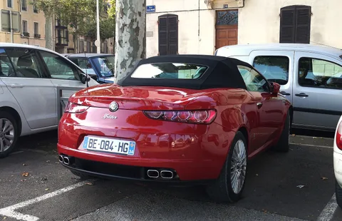 Alfa Romeo Spider Type 939 — 8