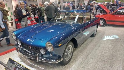 Ferrari 250 GT 2+2 — 4