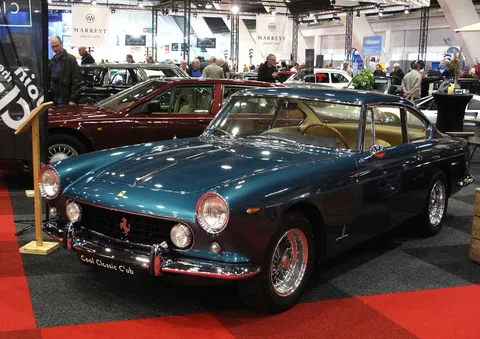 Ferrari 250 GT 2+2 — 7