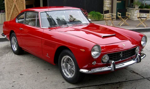 Ferrari 250 GT 2+2 — 8