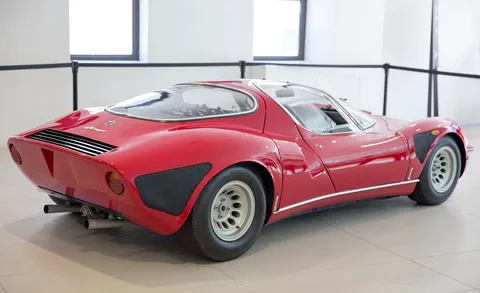 Alfa Romeo 33 Stradale (1969) — 8
