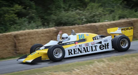 Renault RS10 — 2