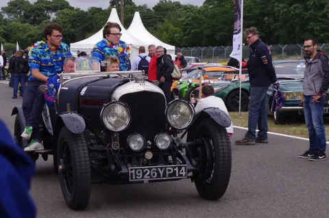 Bentley 4½ Litre — 6