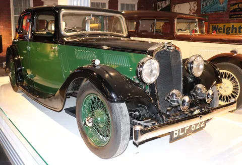 Triumph Gloria — 6