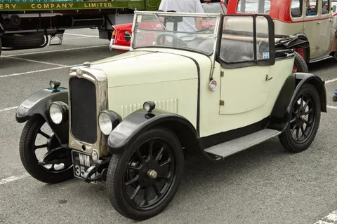 Triumph Super 7 — 8