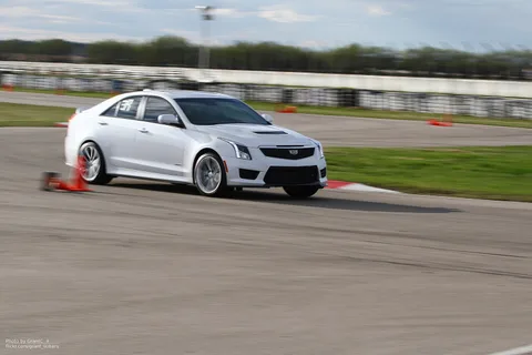Cadillac ATS-V — 7