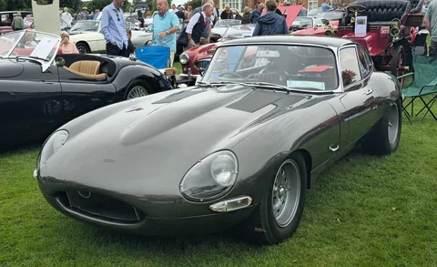 Jaguar E-Type — 4