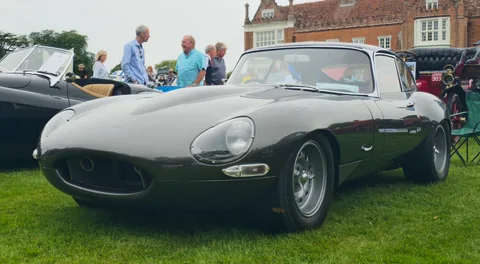 Jaguar E-Type — 5