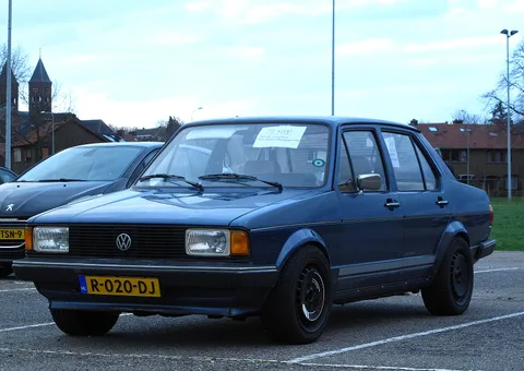 Volkswagen Jetta I — 3