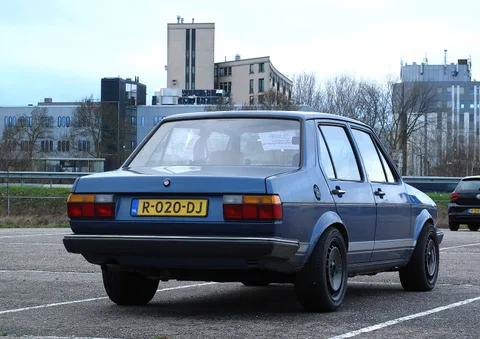 Volkswagen Jetta I — 4