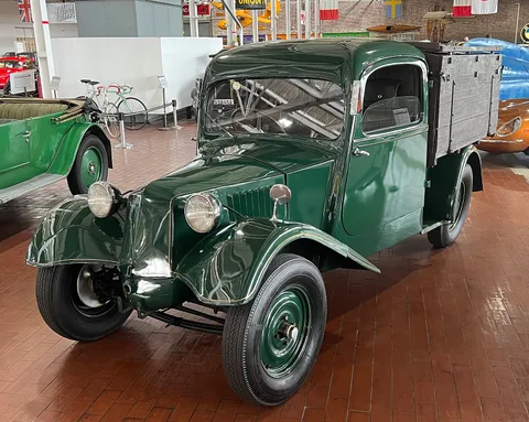 Tatra 12 — 7