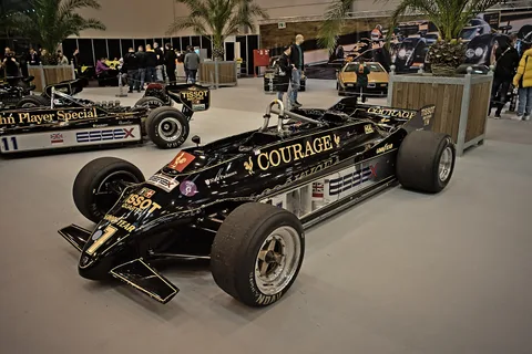 Lotus 88 — 5