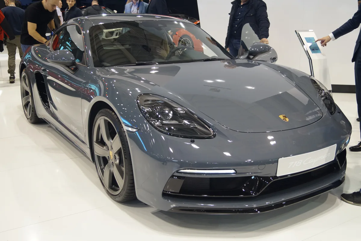 Porsche 718 Cayman