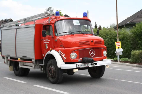 Mercedes-Benz LA 911 — 7
