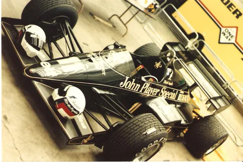 Lotus 95T — 6