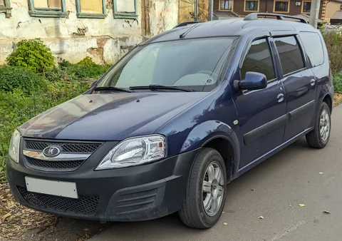 Lada Largus — 6