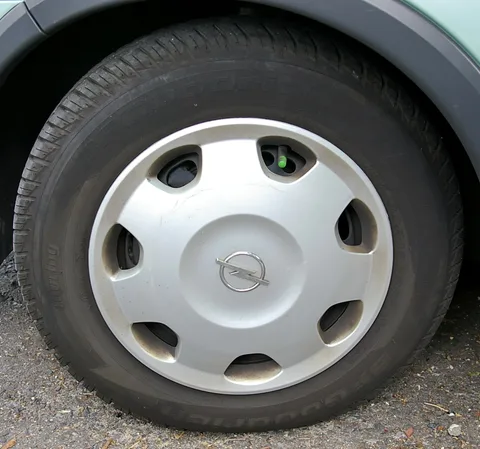 Opel Corsa C — 8