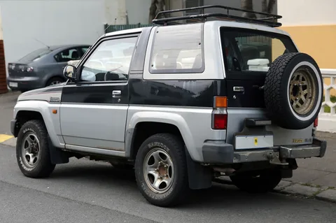 Daihatsu Feroza — 3