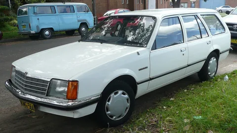 Holden Commodore (VB) — 7
