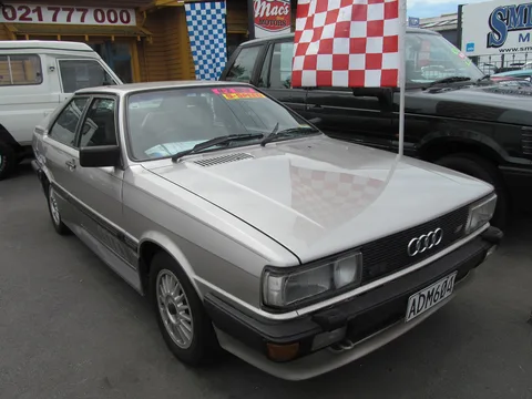 Audi Coupé (B2) — 4