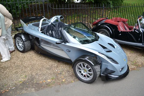 Lotus 340R — 4