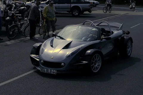 Lotus 340R — 5