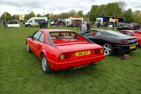 Ferrari Mondial — 4